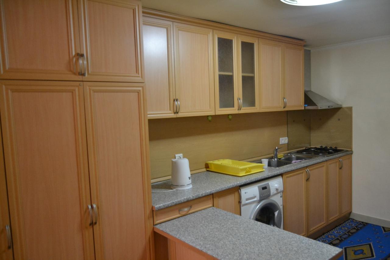 Marina Apartment Yerevan Exterior photo